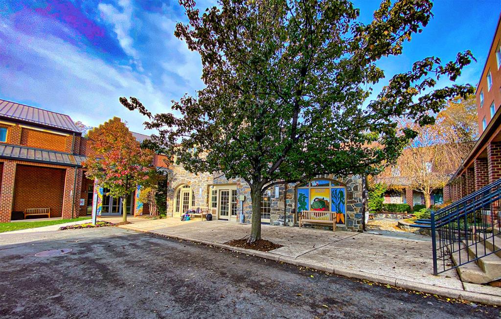 Contact Us and Directions The Lab School