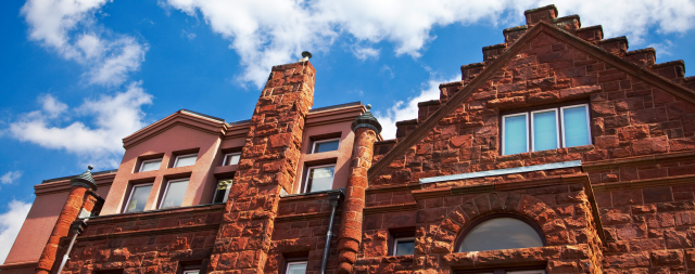 Photo of the front of the Castle on Reservoir Campus