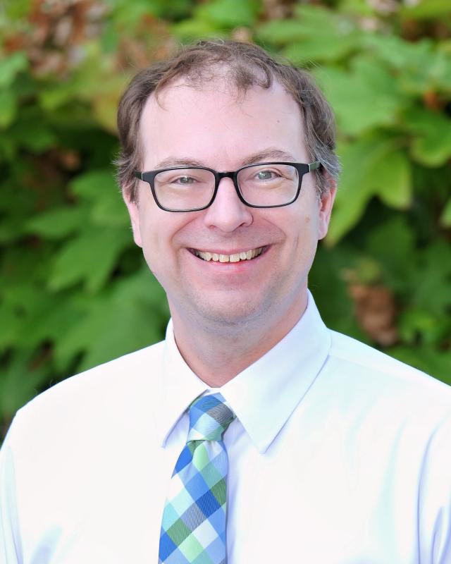 Faculty Staff Headshot