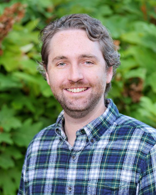 Faculty Staff Headshot