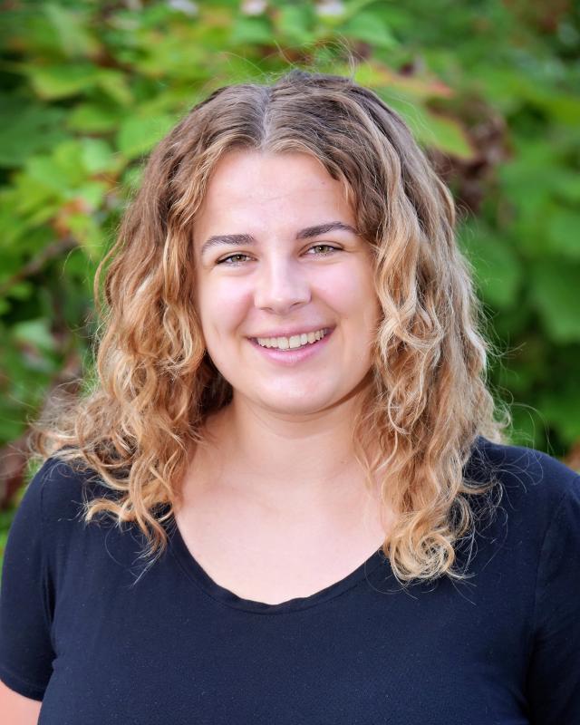 Faculty Staff Headshot
