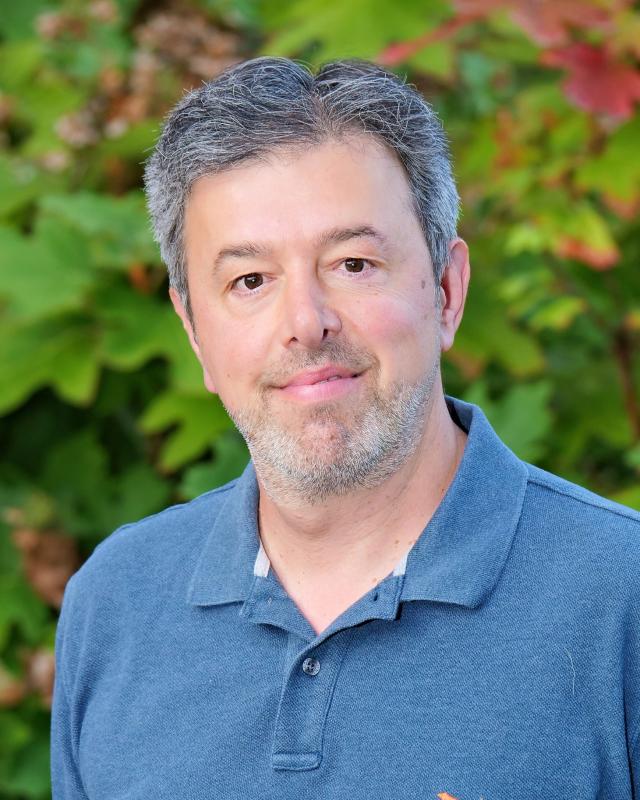 Faculty Staff Headshot