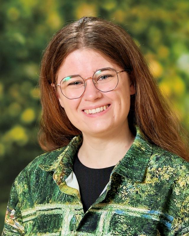 Faculty Staff Headshot