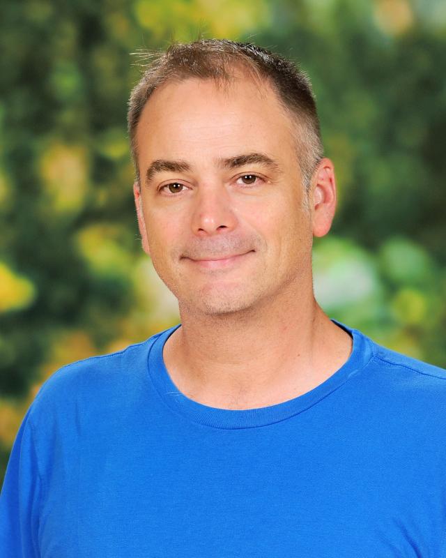 Faculty Staff Headshot