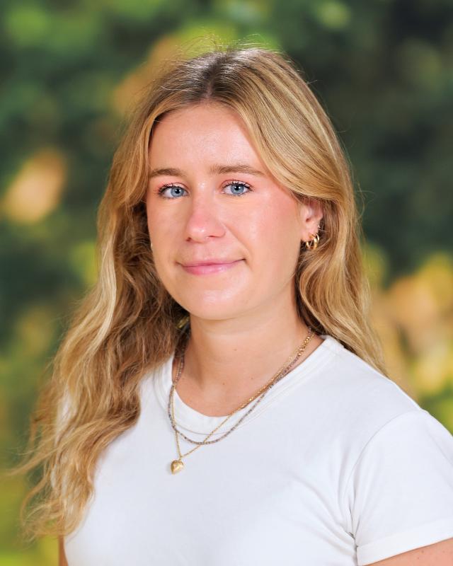 Faculty Staff Headshot