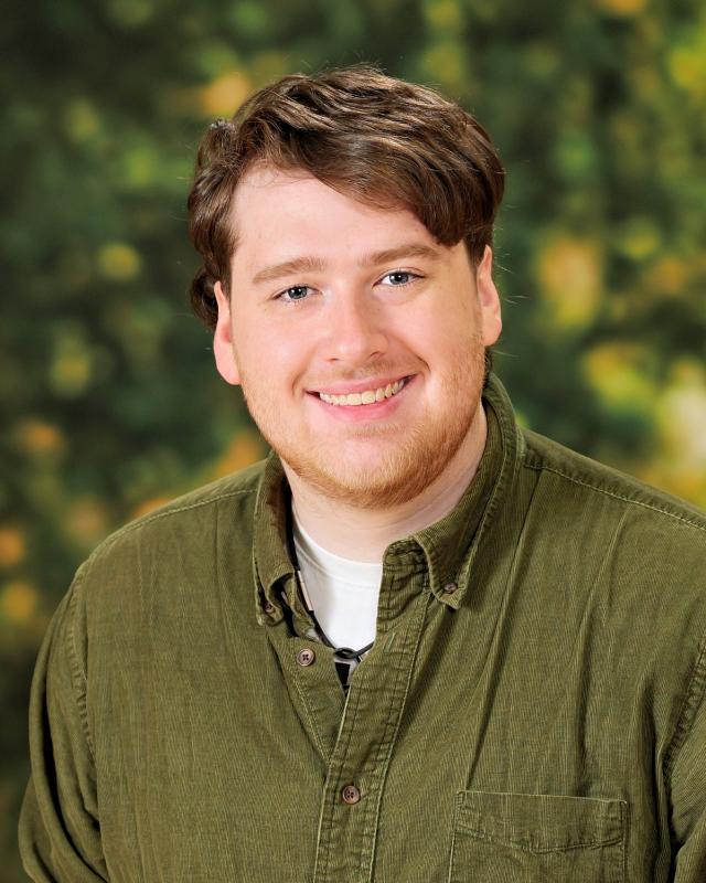 Faculty Staff Headshot