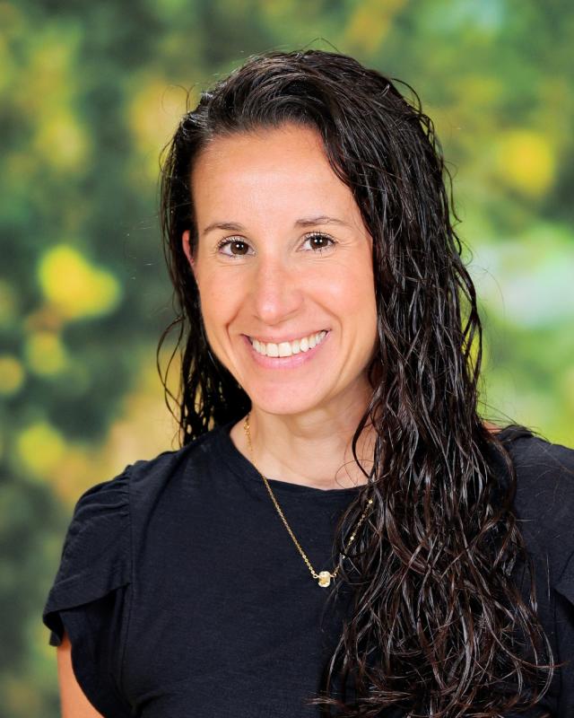 Faculty Staff Headshot