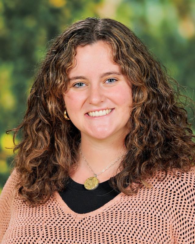 Faculty Staff Headshot