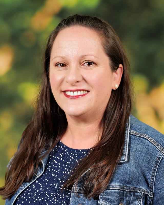 Faculty Staff Headshot