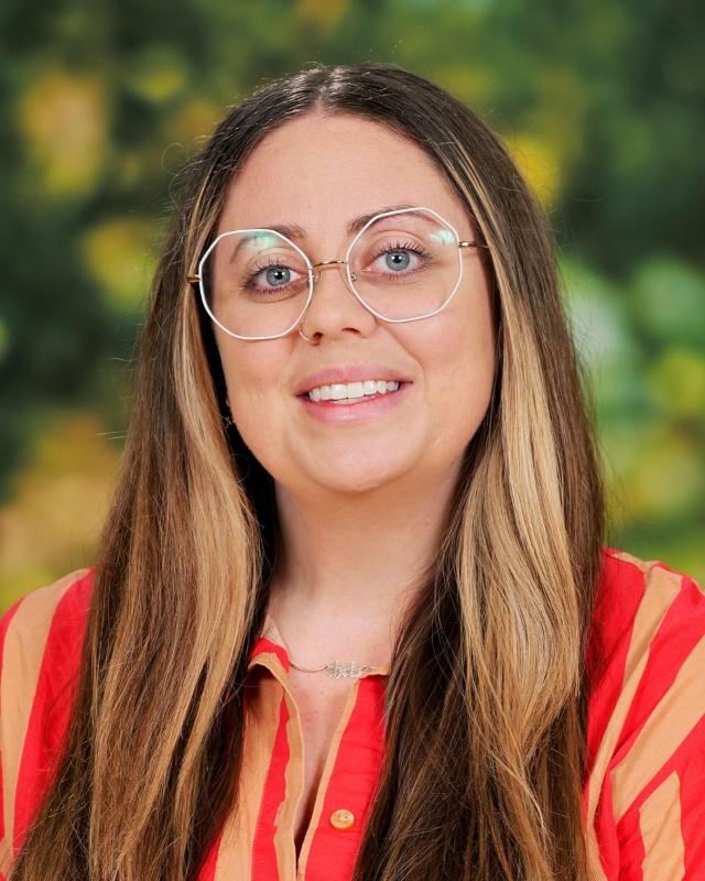 Faculty Staff Headshot
