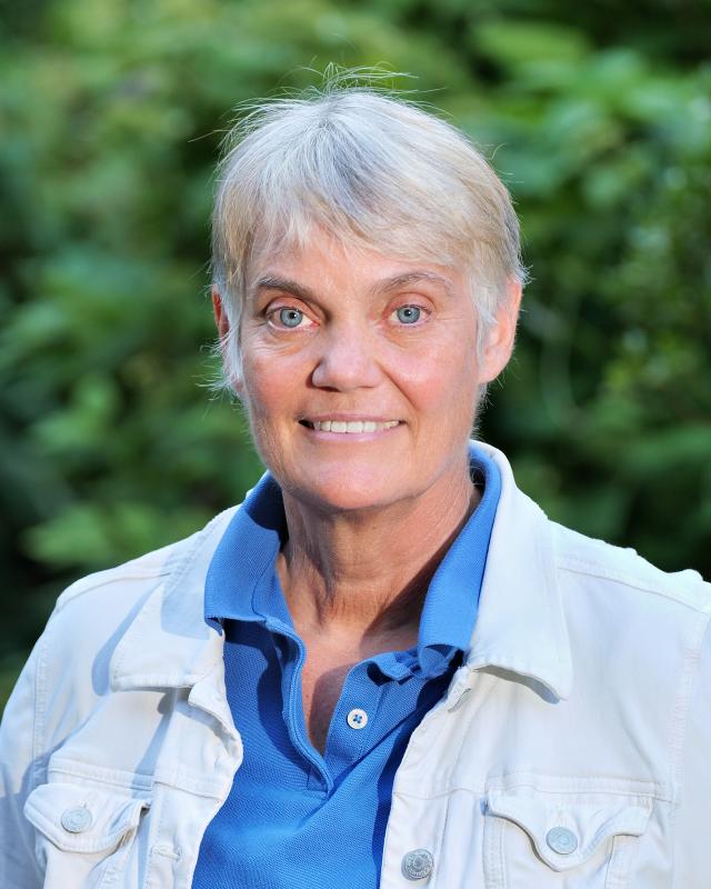 Faculty Staff Headshot