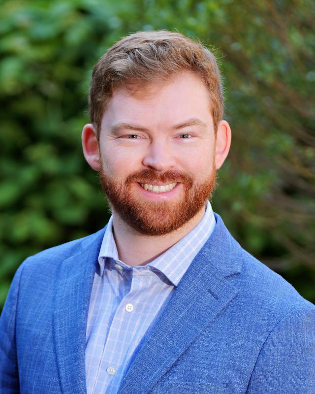 Faculty Staff Headshot