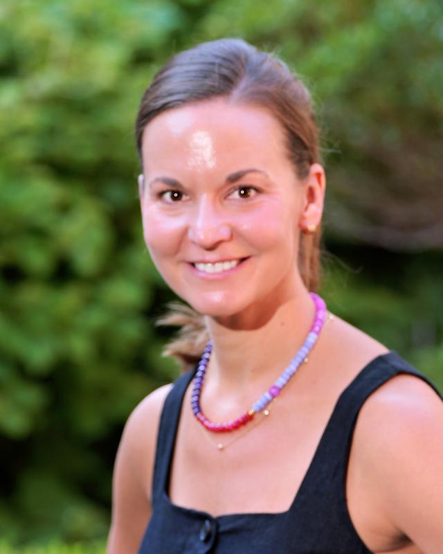 Faculty Staff Headshot