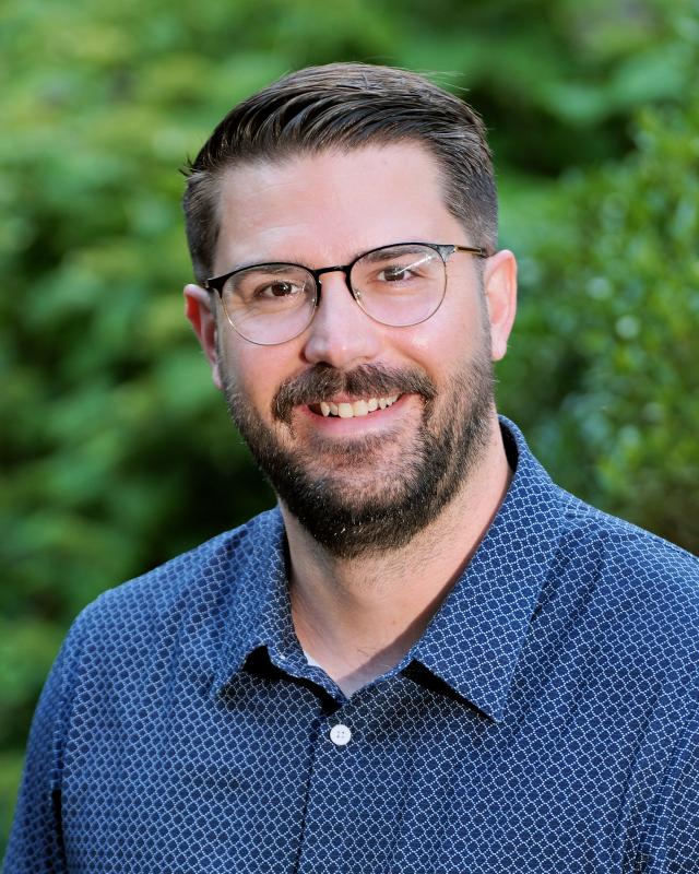 Faculty Staff Headshot