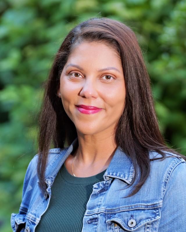 Faculty Staff Headshot
