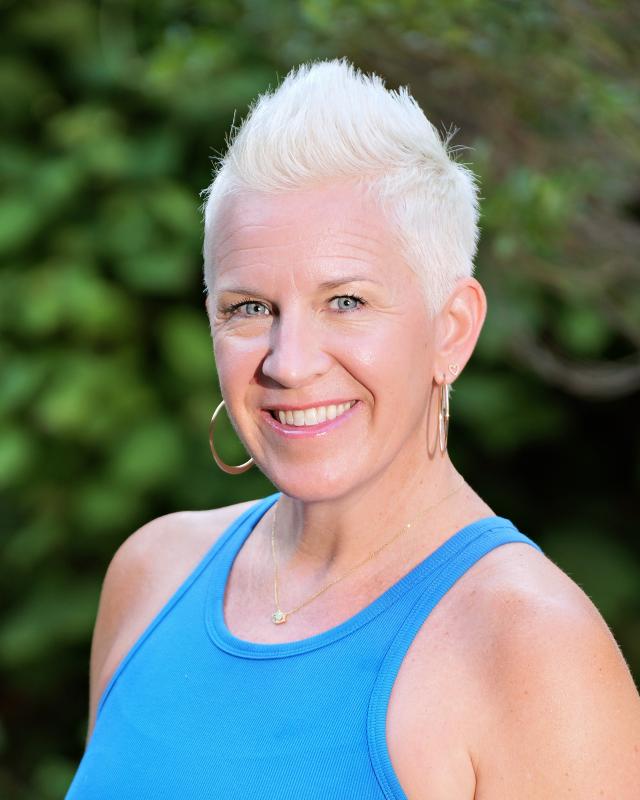Faculty Staff Headshot
