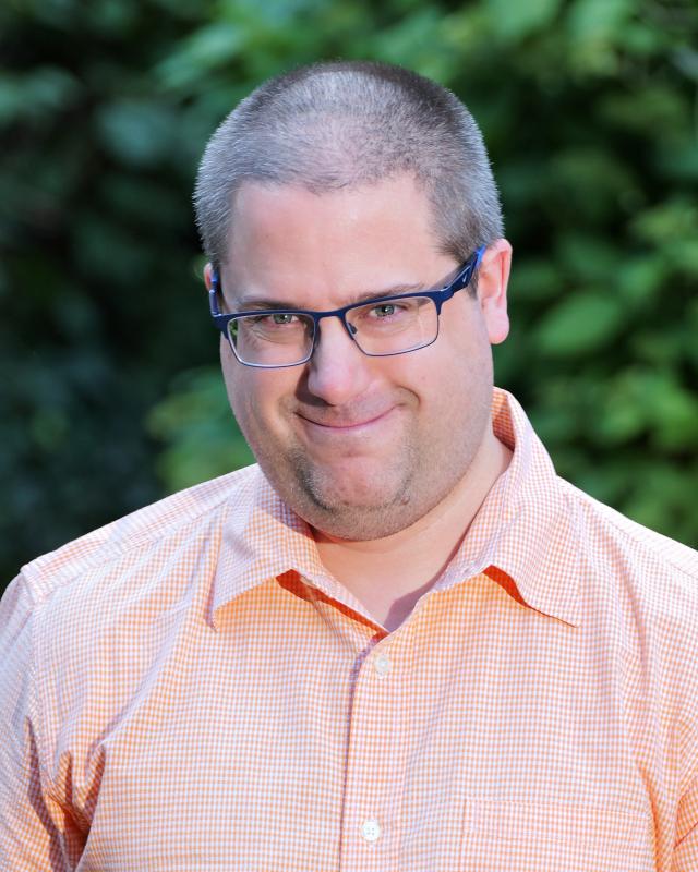 Faculty Staff Headshot