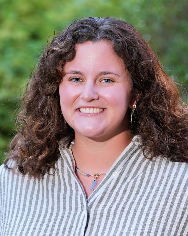 Faculty Staff Headshot