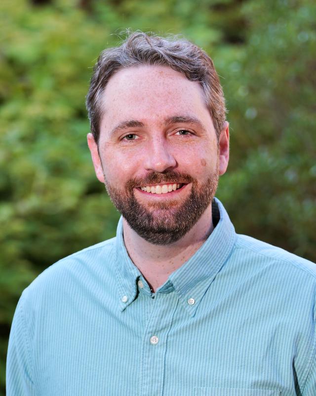 Faculty Staff Headshot