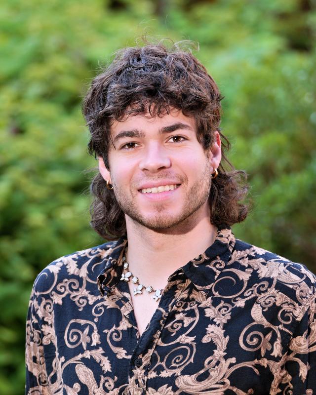Faculty Staff Headshot