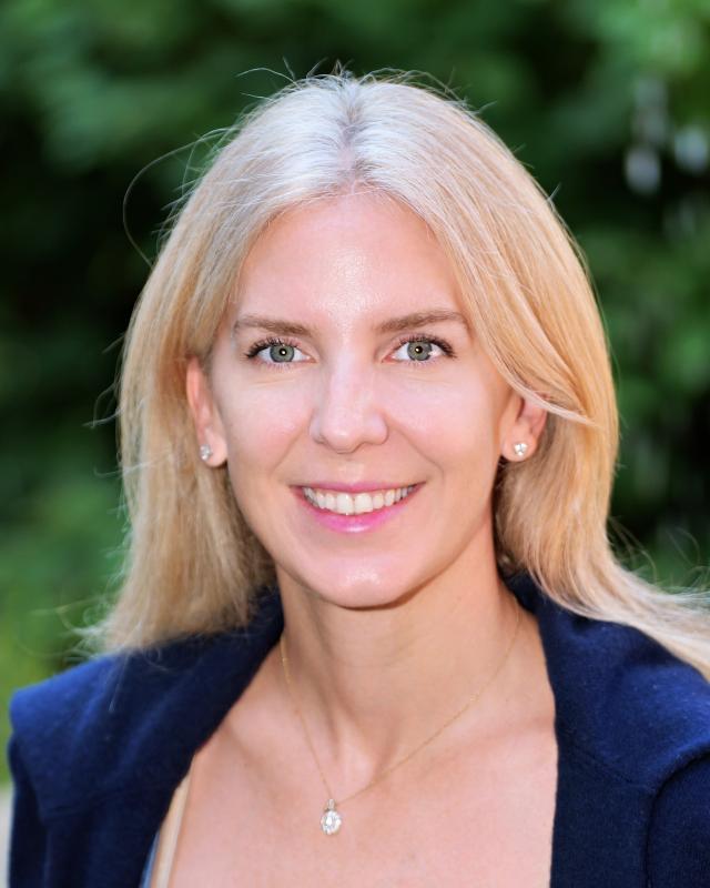 Faculty Staff Headshot